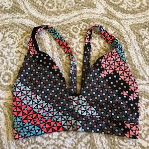 Low cut sports bra